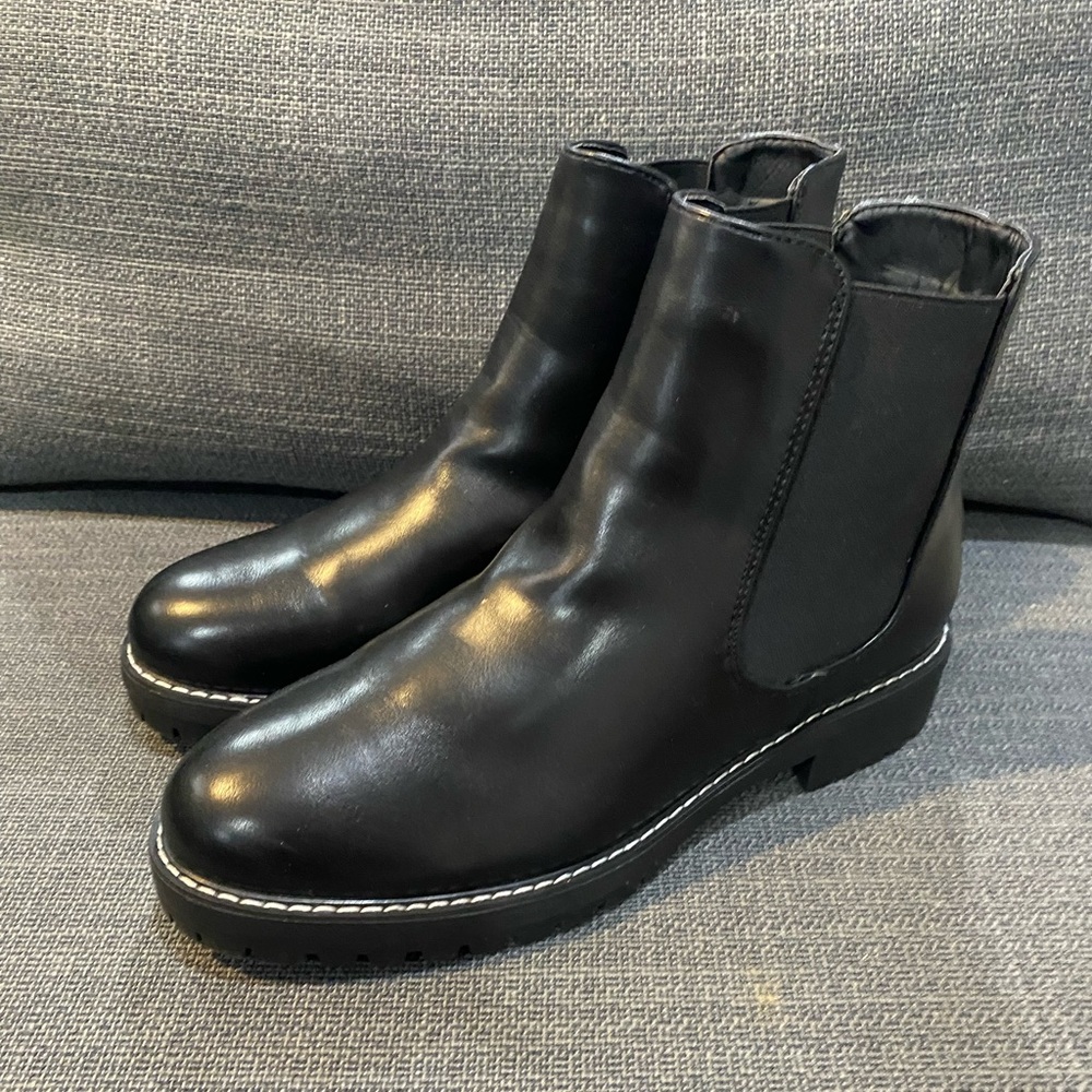 Black lug sole boots
